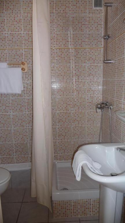 Hotel Saint George Авиньон Екстериор снимка